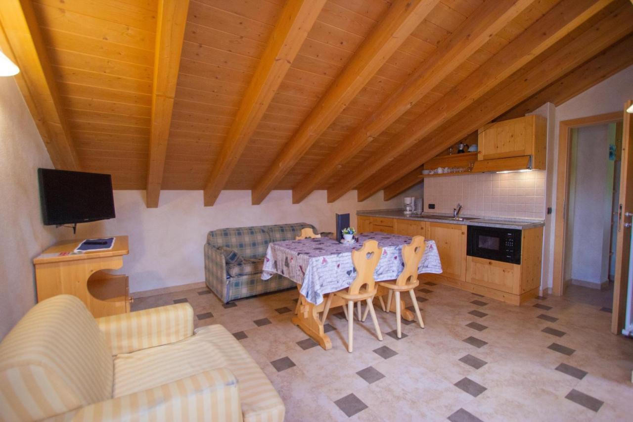 Chalet Li Baita Daniela Livigno Exterior photo
